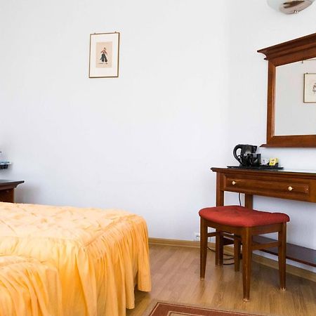 Hotel Maria Varsavia Esterno foto
